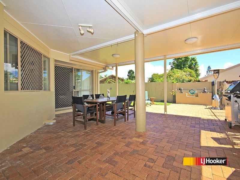 59 Dorsal Drive, Birkdale QLD 4159