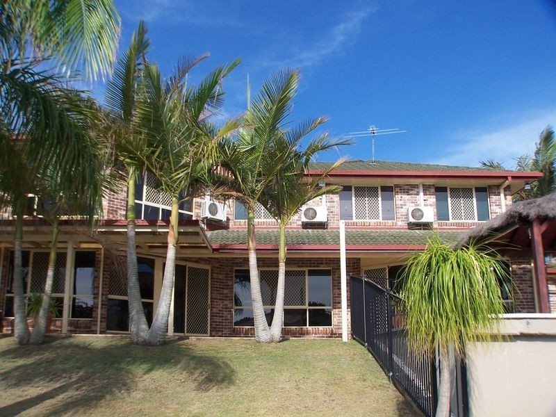 27 Downwind Court, Birkdale QLD 4159