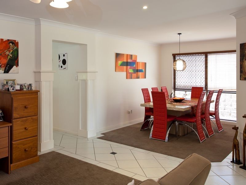 4 Mathison Court, Redland Bay QLD 4165