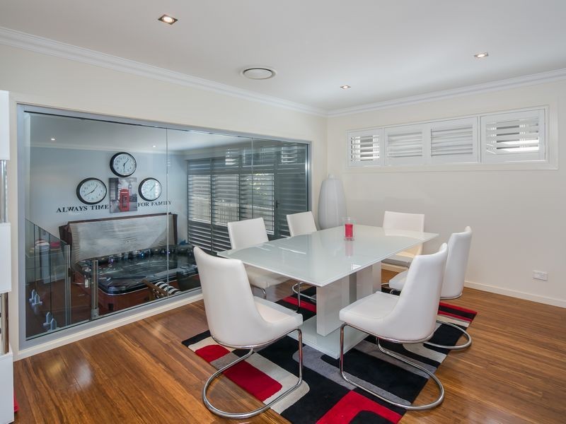 12 Wellesley St, Wellington Point QLD 4160