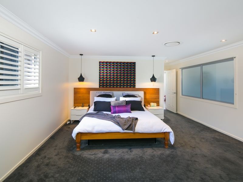 12 Wellesley St, Wellington Point QLD 4160