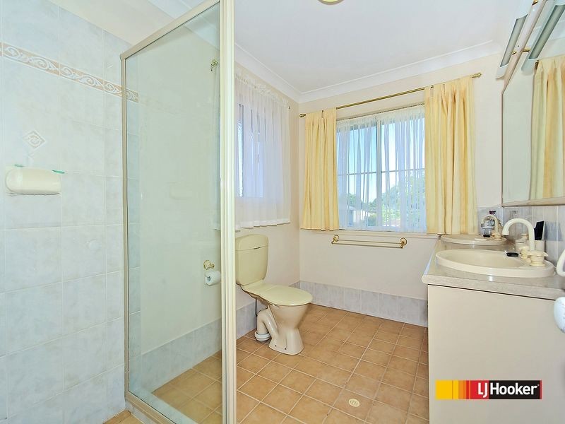 38 Plumer St, Wellington Point QLD 4160