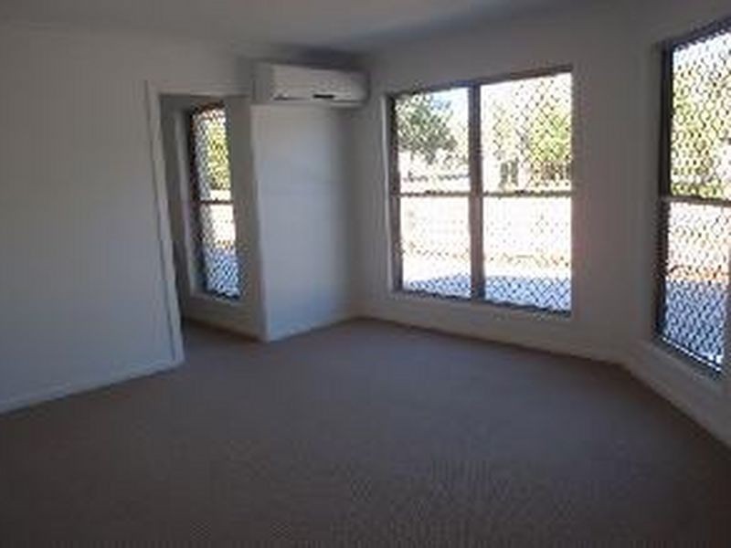 2/1-3 Sheena Street, Wellington Point QLD 4160