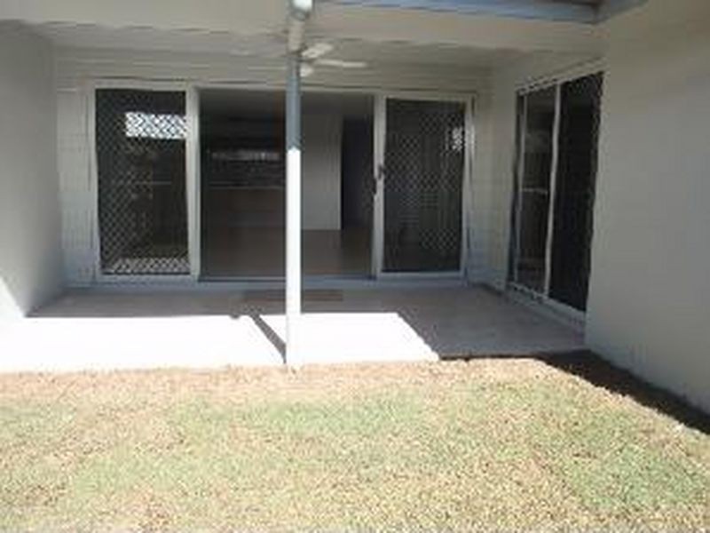 2/1-3 Sheena Street, Wellington Point QLD 4160