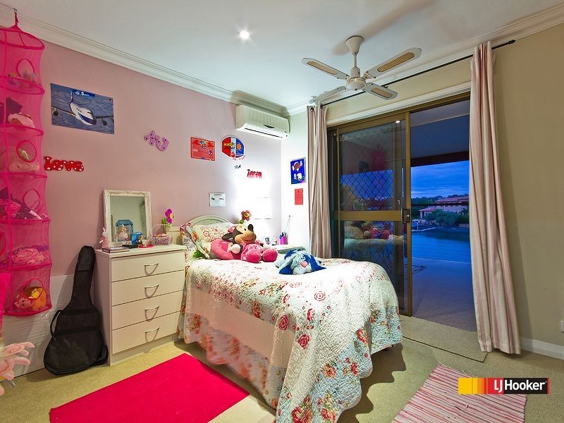 49 Dorsal Drive, Birkdale QLD 4159