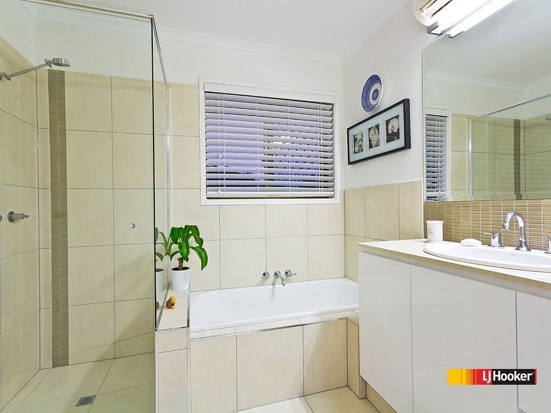 49 Dorsal Drive, Birkdale QLD 4159