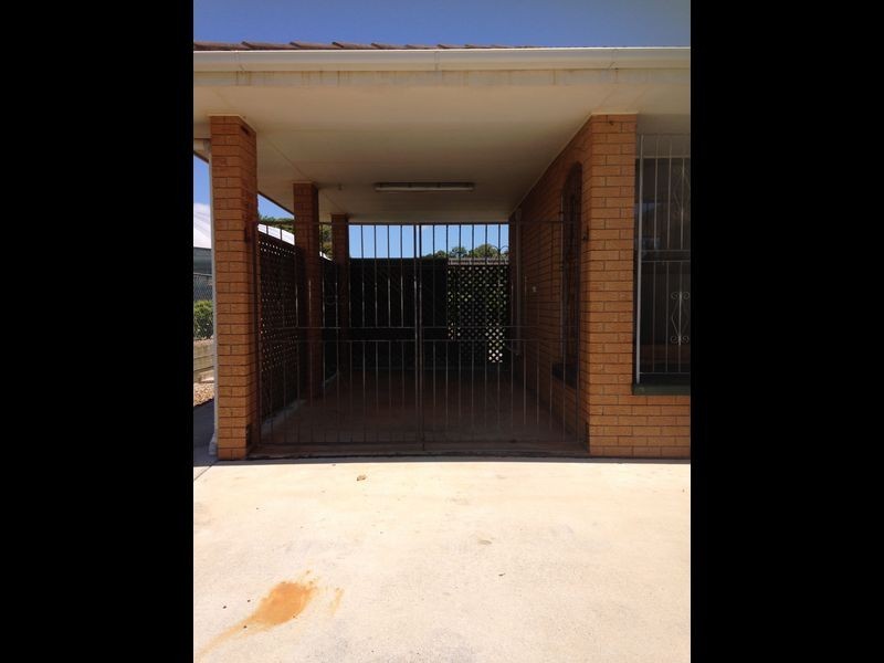 12 Byng Road, Birkdale QLD 4159