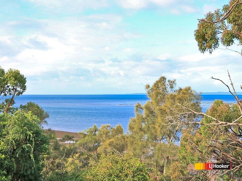 16 Esplanade, Wellington Point QLD 4160