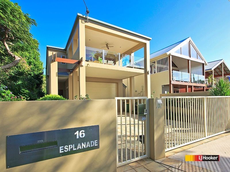16 Esplanade, Wellington Point QLD 4160