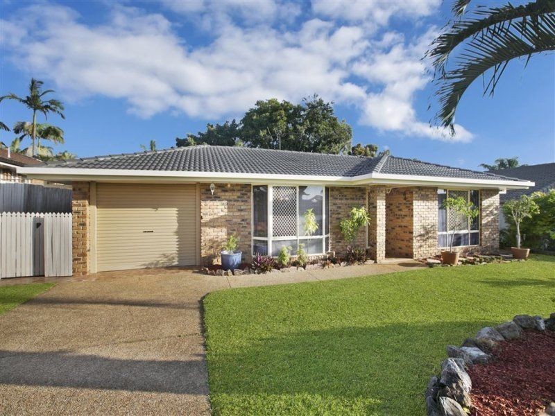 18 Cronin Drive, Wellington Point QLD 4160