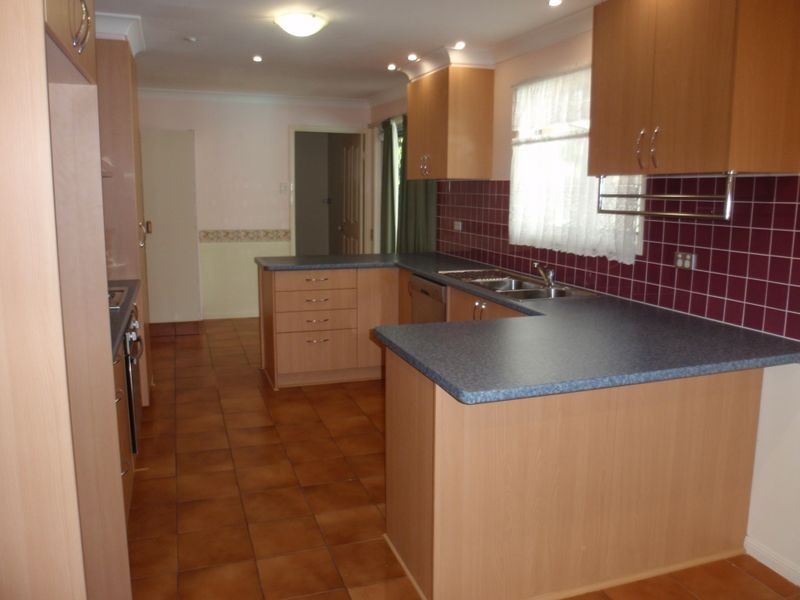 41 Bailey Road, Birkdale QLD 4159