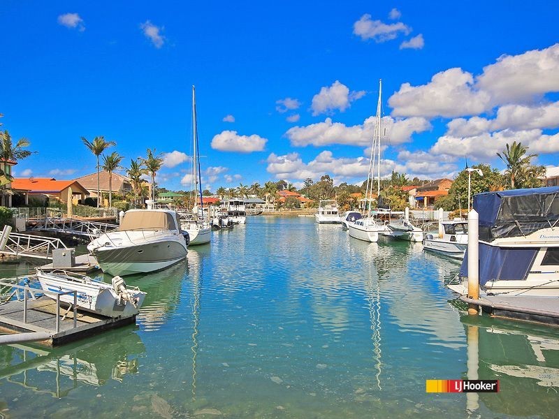 1 Keel Street, Birkdale QLD 4159