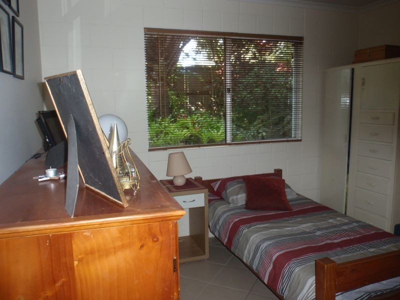 484 Old Cleveland Rd East, Birkdale QLD 4159