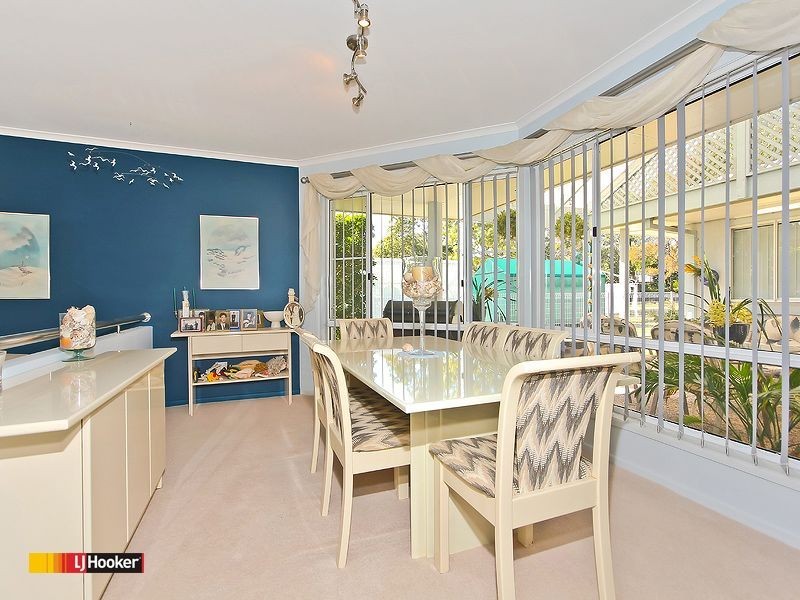 62 Whitehall Avenue, Birkdale QLD 4159