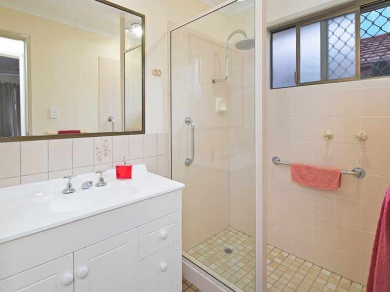 146 Mooroondu Road, Thorneside QLD 4158