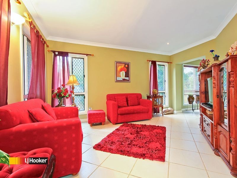 294 Green Camp Road, Wakerley QLD 4154