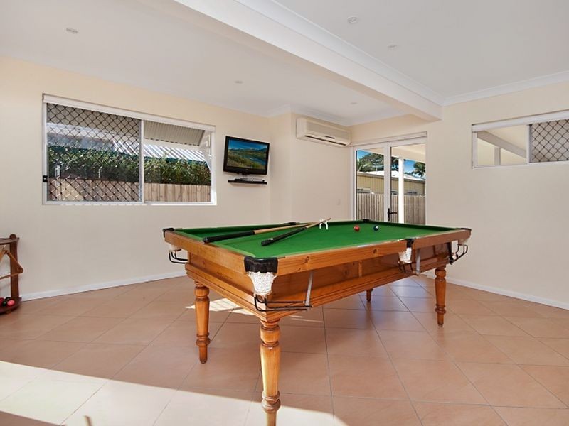 5 Price Ave, Birkdale QLD 4159