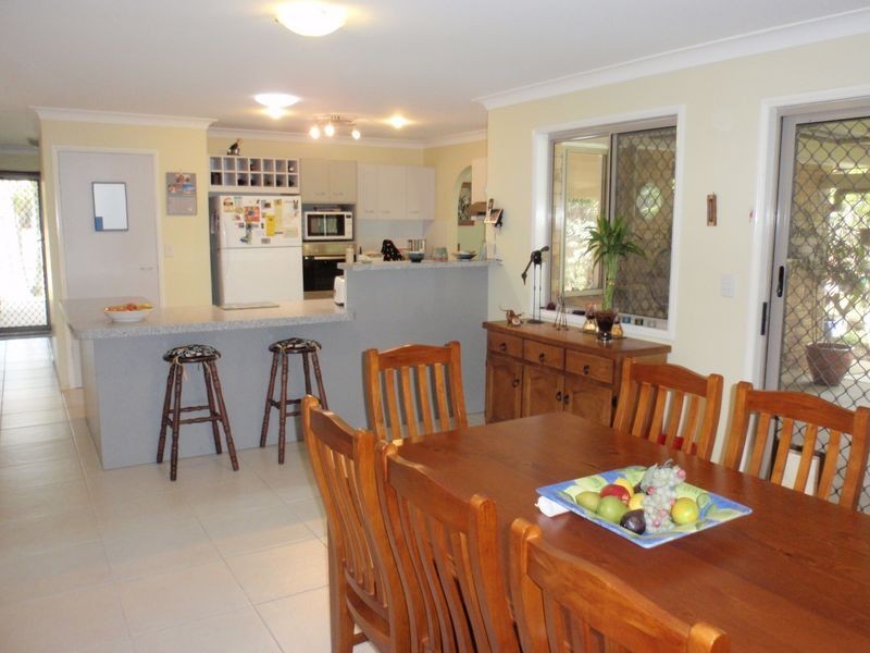 15 Shonagh Ct, Birkdale QLD 4159