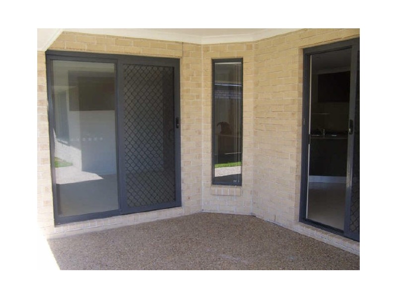 15 Rymera Cres, Gumdale QLD 4154