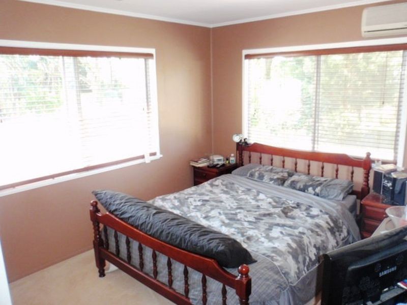 171 Mooroondu Rd, Thorneside QLD 4158