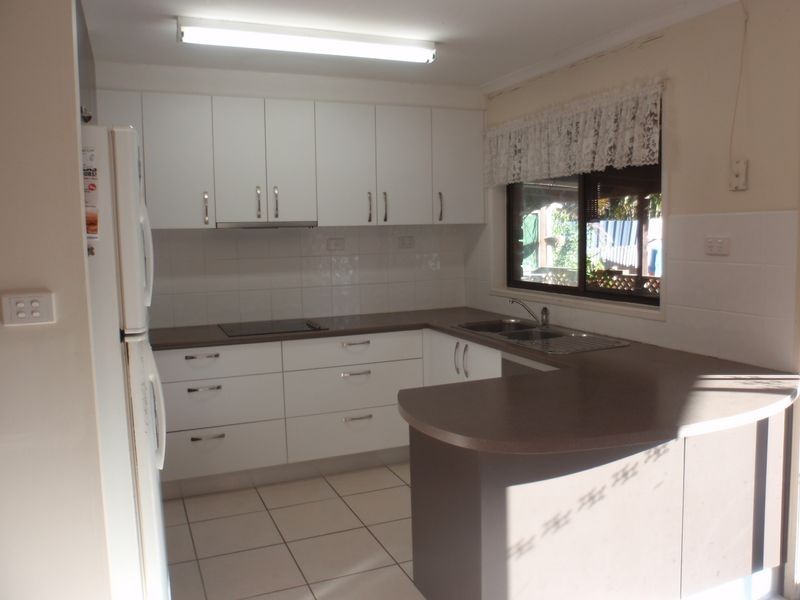 74 Cavell Street, Birkdale QLD 4159