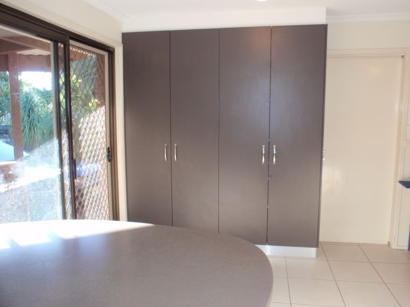 74 Cavell Street, Birkdale QLD 4159