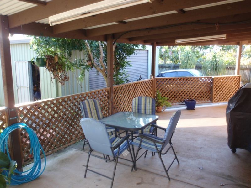 74 Cavell Street, Birkdale QLD 4159