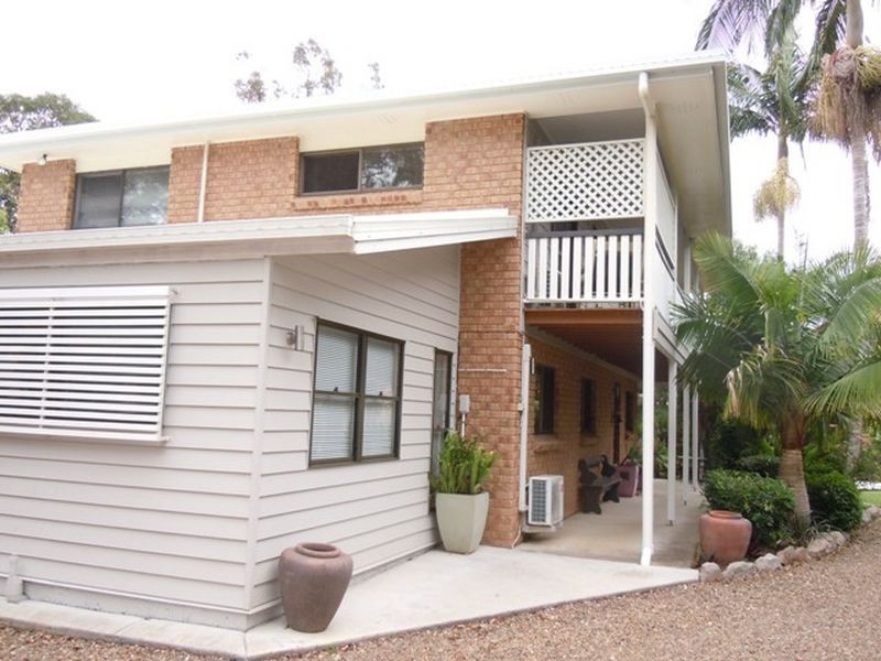 23 Catherine St, Birkdale QLD 4159