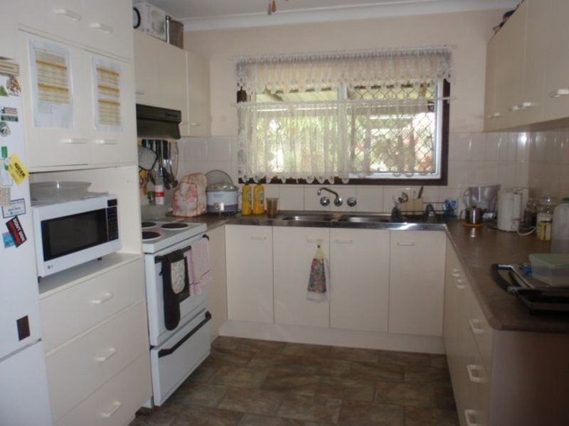 32 Hampshire Crescent, Alexandra Hills QLD 4161