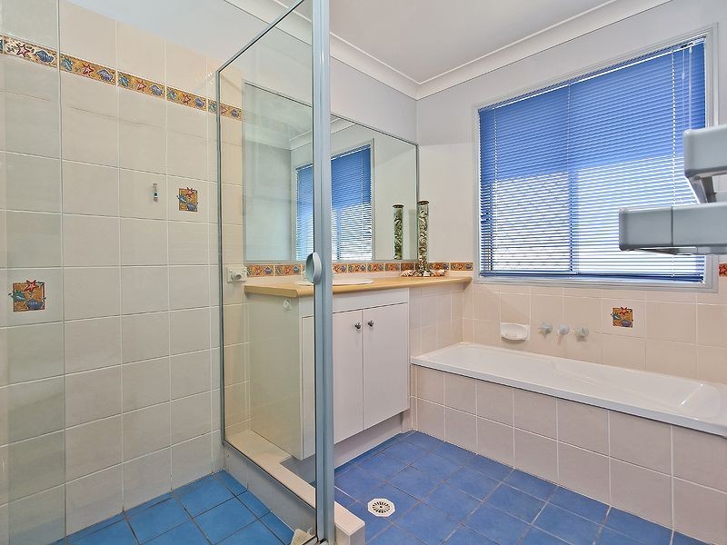 18 Hooper St, Birkdale QLD 4159