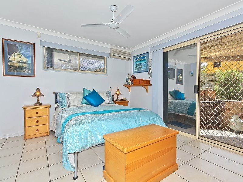 18 Hooper St, Birkdale QLD 4159