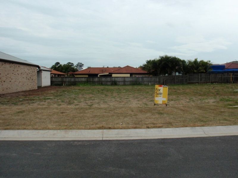 8 Nutmeg Court, Birkdale QLD 4159