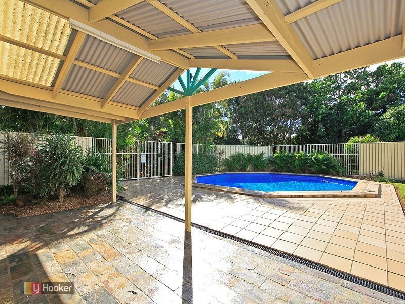 5 Maud St, Birkdale QLD 4159