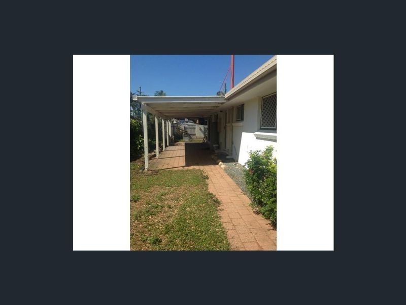 9 Moloaa Cr, Birkdale QLD 4159