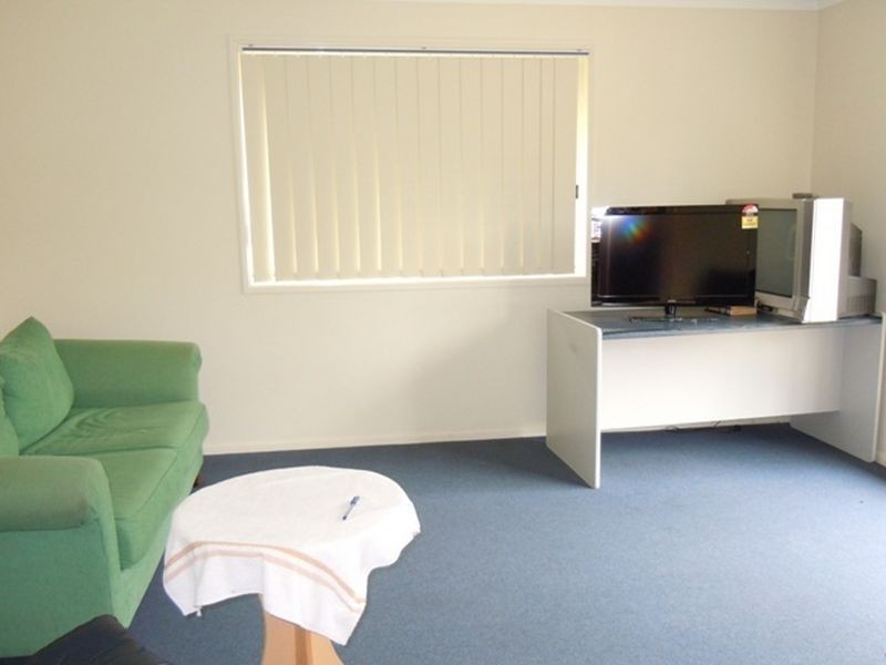 44 Barron Rd, Birkdale QLD 4159