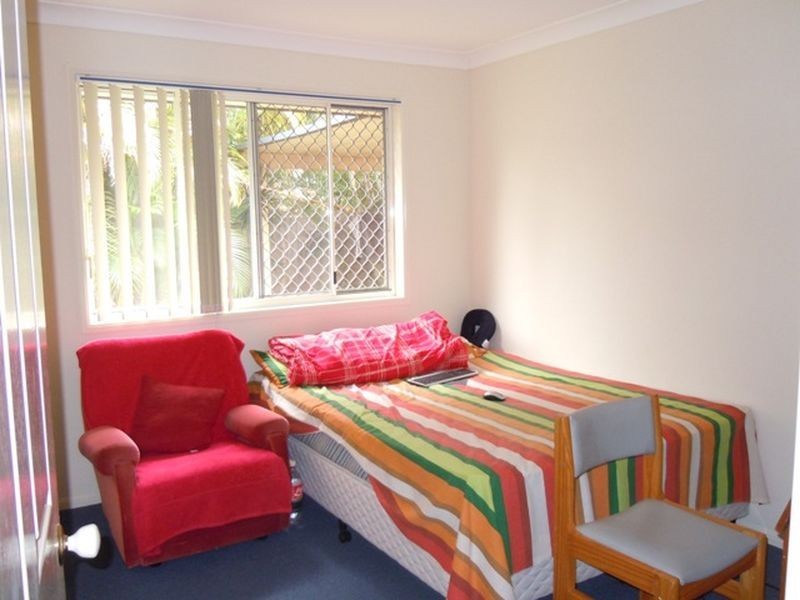 44 Barron Rd, Birkdale QLD 4159