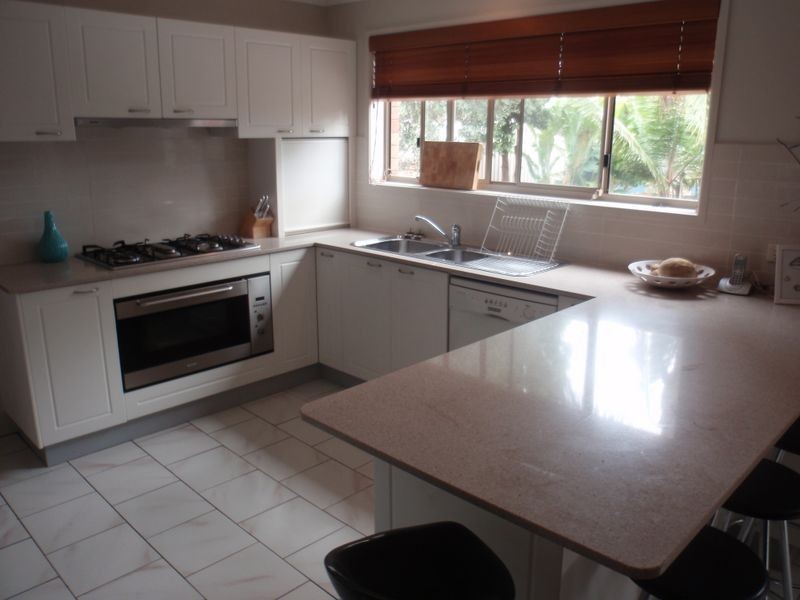 16 Spurs Dr, Wellington Point QLD 4160
