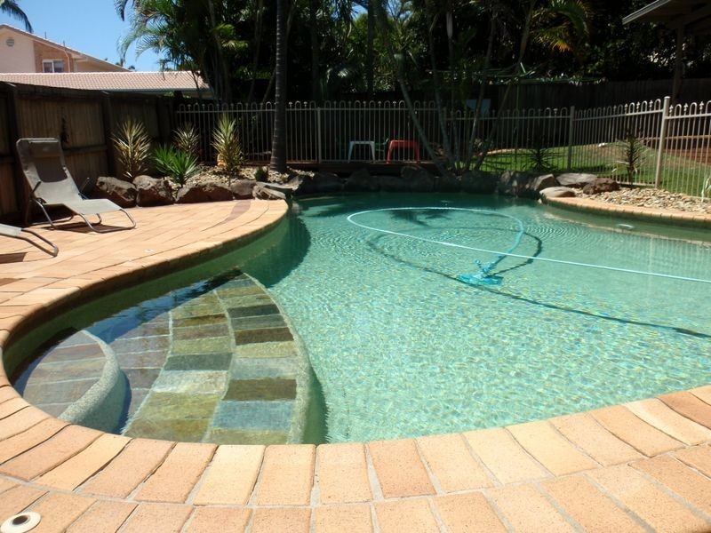 16 Spurs Dr, Wellington Point QLD 4160