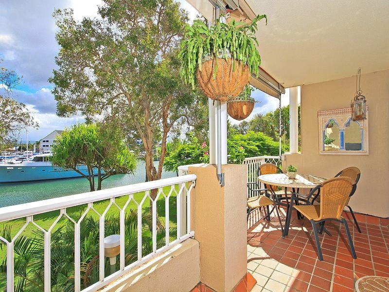 27/3 Marina Crescent, Hollywell QLD 4216