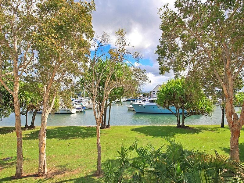 27/3 Marina Crescent, Hollywell QLD 4216