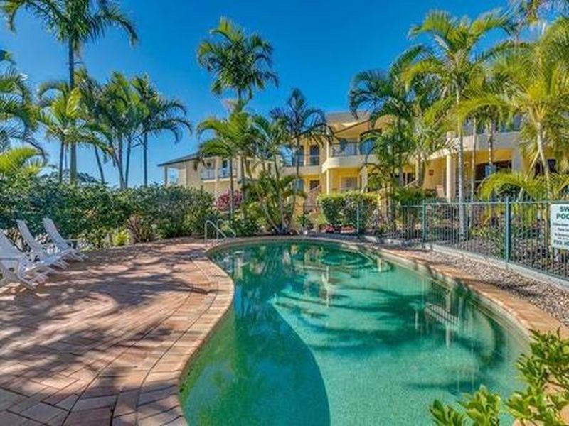 6/16 Commodore Dr, Birkdale QLD 4159