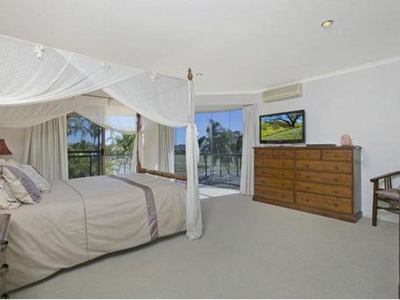 6/16 Commodore Dr, Birkdale QLD 4159