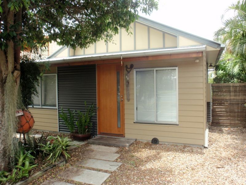 32 Mooroondu Road, Thorneside QLD 4158