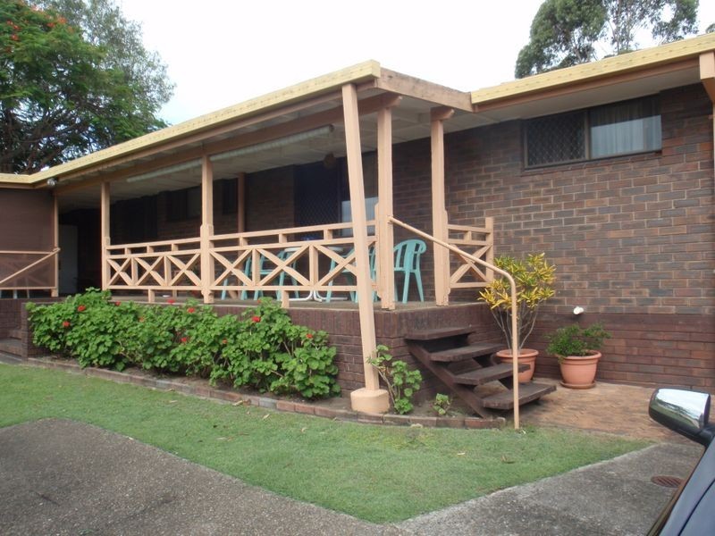 14 Downing St, Birkdale QLD 4159