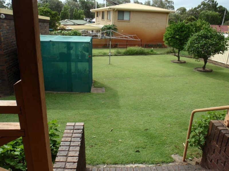 14 Downing St, Birkdale QLD 4159