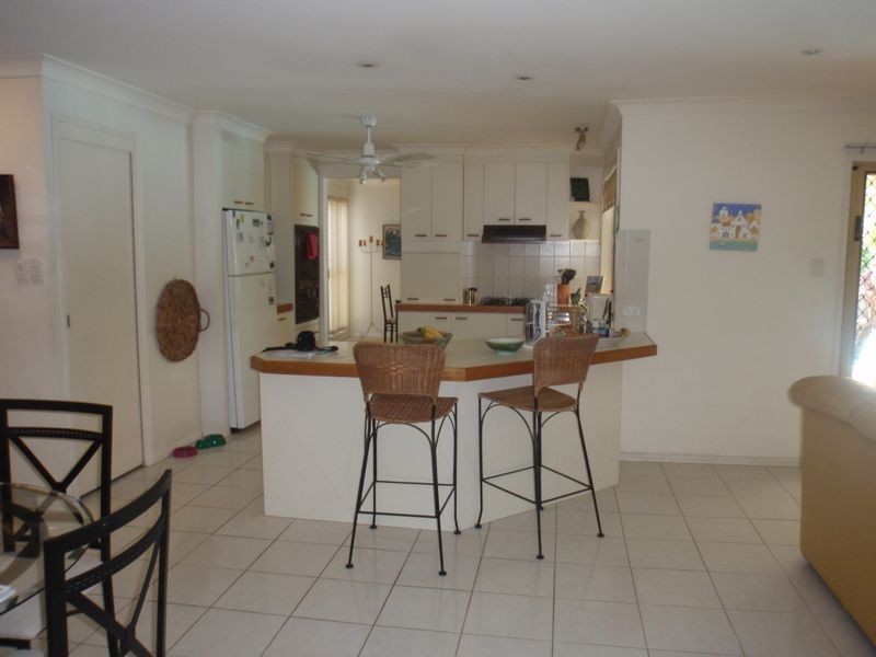 5 Dalrello Drive, Wellington Point QLD 4160