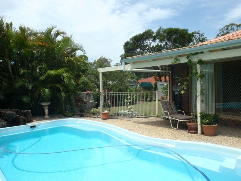 5 Dalrello Drive, Wellington Point QLD 4160