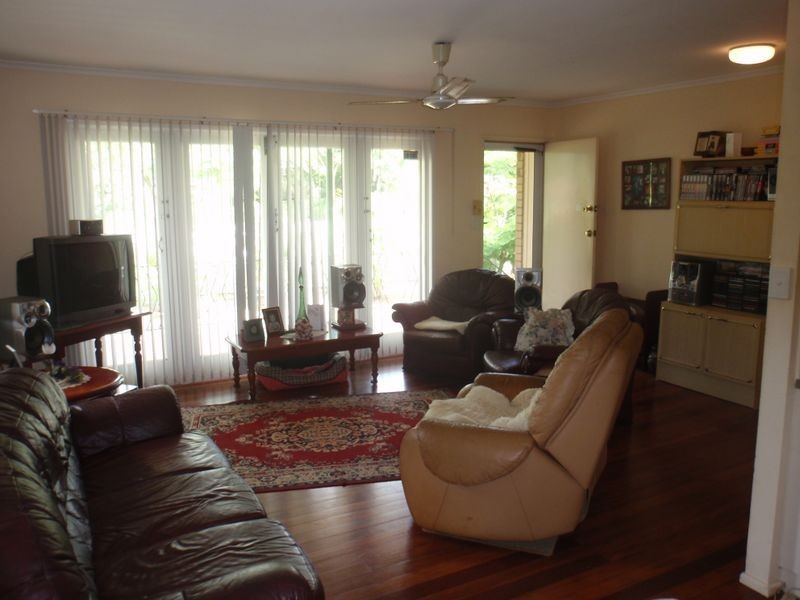 41 Birkdale Rd, Birkdale QLD 4159