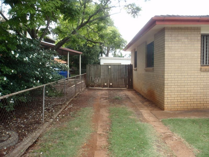 41 Birkdale Rd, Birkdale QLD 4159