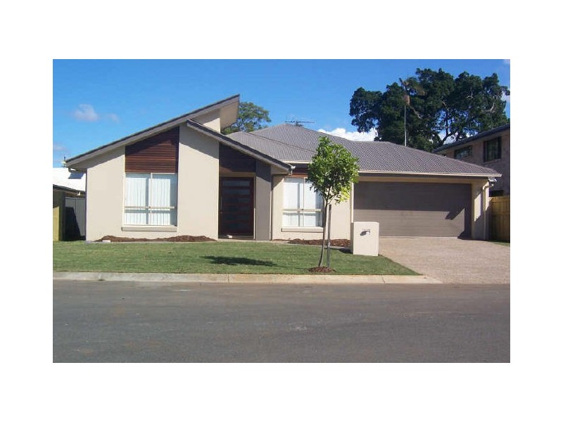 4 Raife Close, Wellington Point QLD 4160